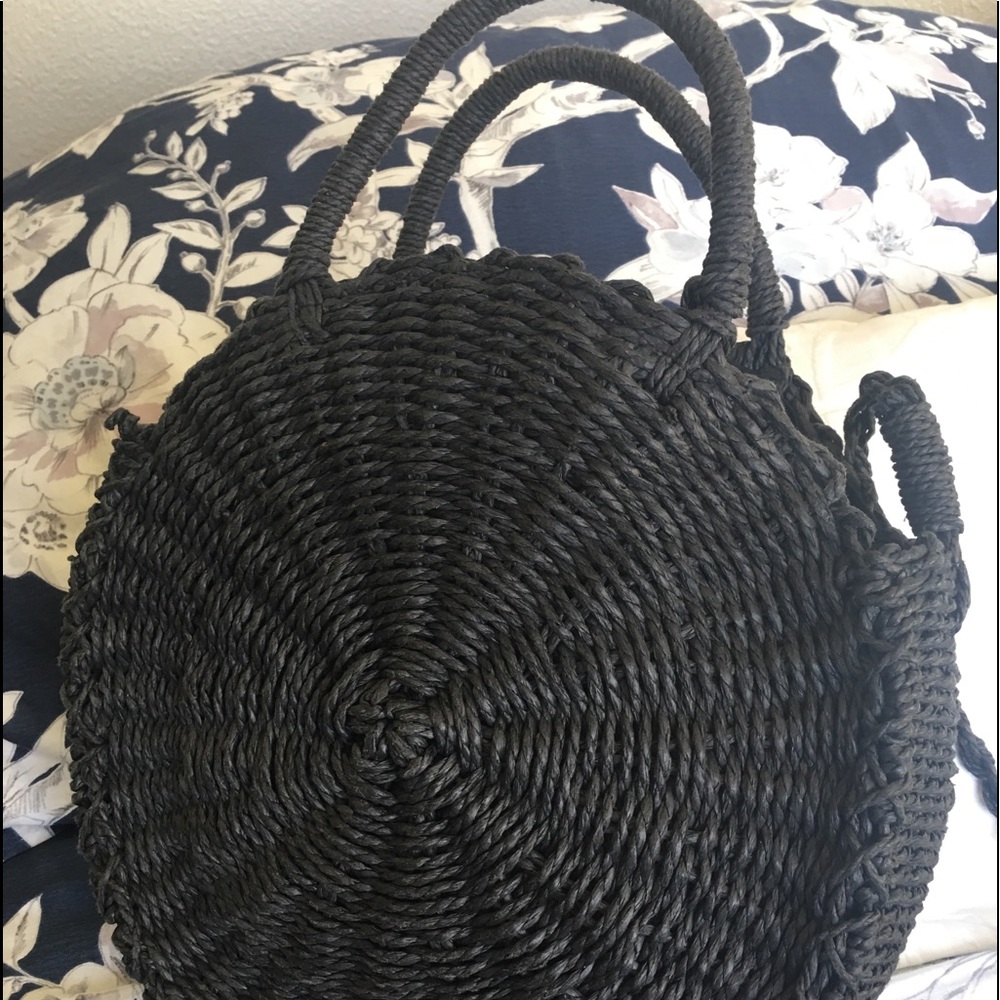 Round purse